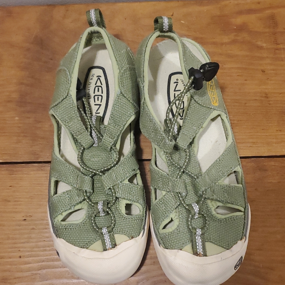 Keen H2 SPORT Sandals 6.5